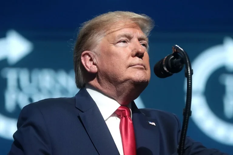 Red Tape Revival? Trump’s New Medicare Pilot Draws Fire Over Prior Authorization Tactics